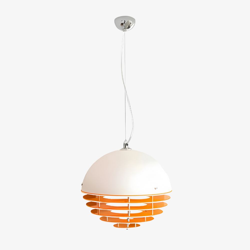 Cúpula blanca y anillos naranja